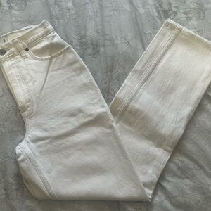 Abercrombie Curve Love Ultra High Rise 90s Straight Jeans